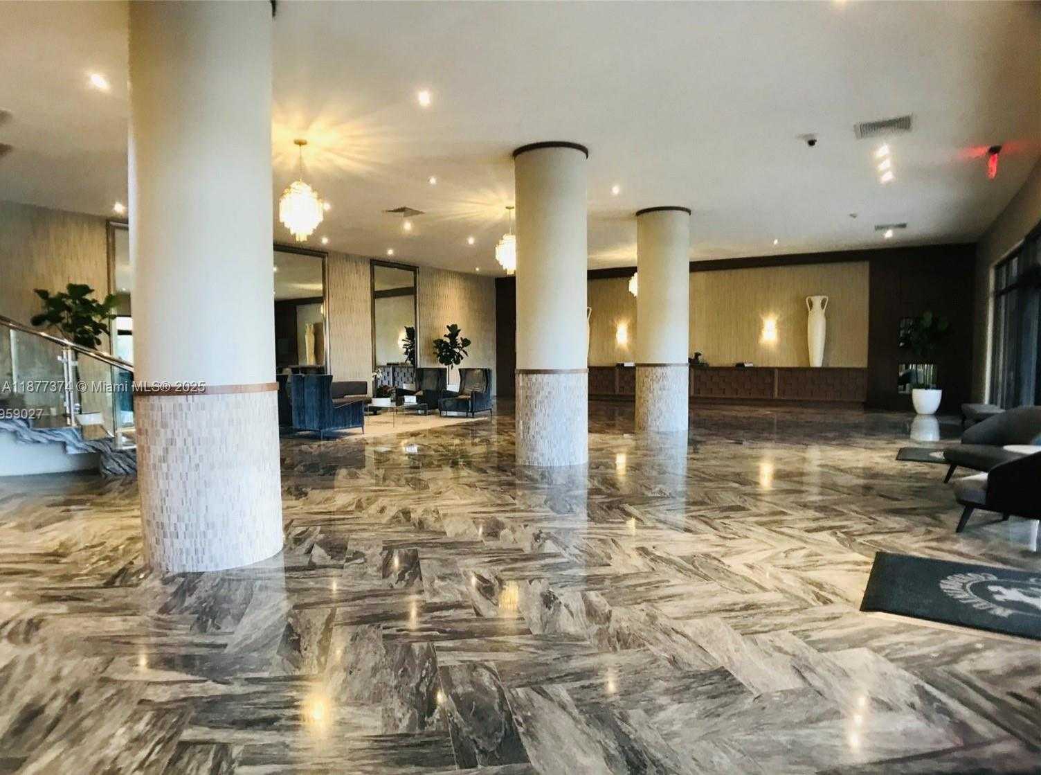 Small Image of 5161 COLLINS AVE #1701, Miami Beach Number 14