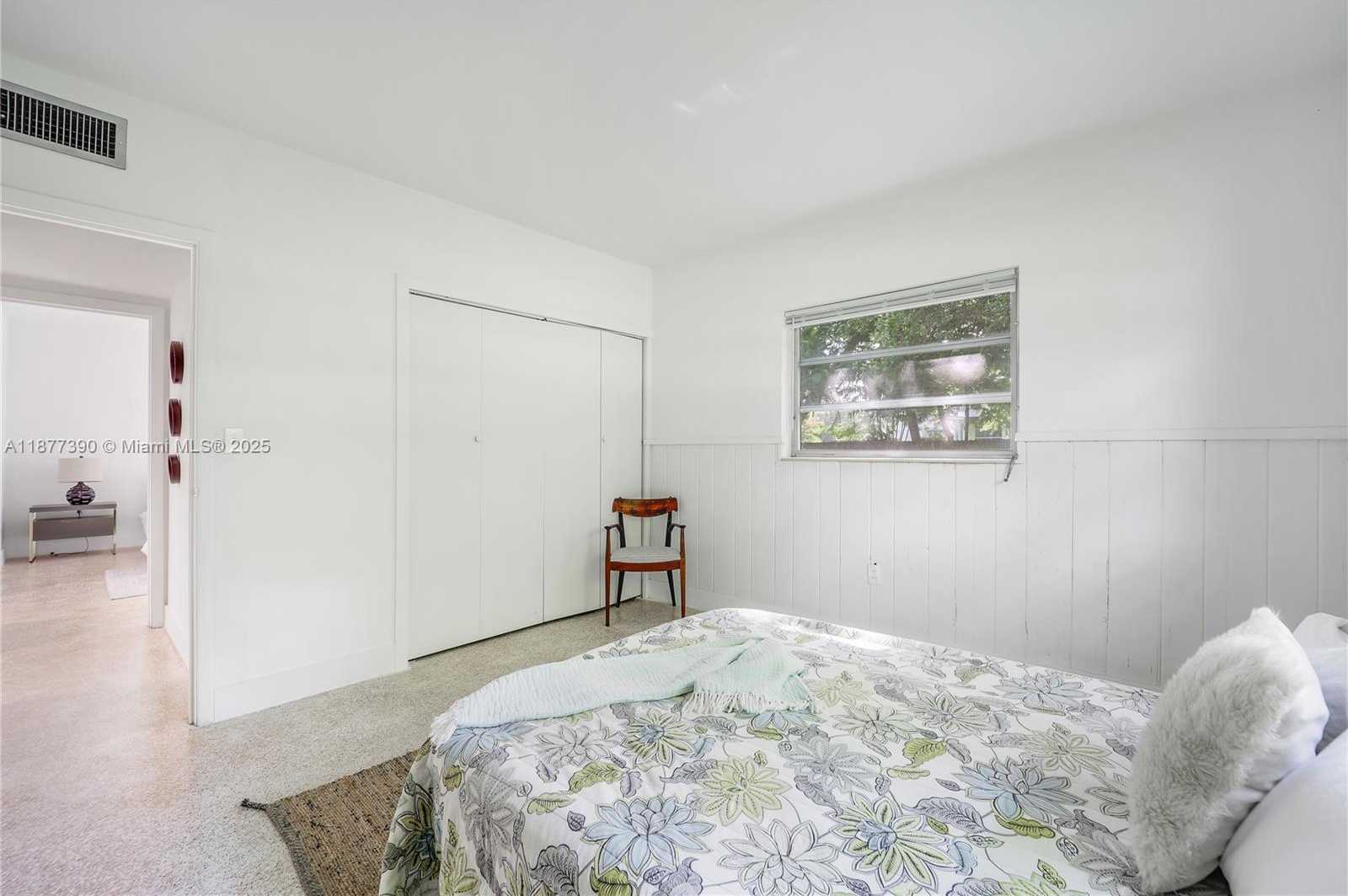 Small Image of 6445 SOUTH WEST 46TH TER, Miami Number 15