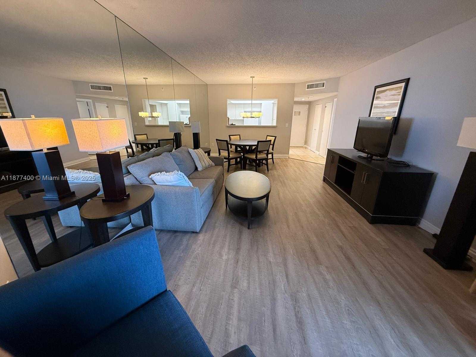 Small Image of 17375 COLLINS AVE #804, Sunny Isles Beach Number 4