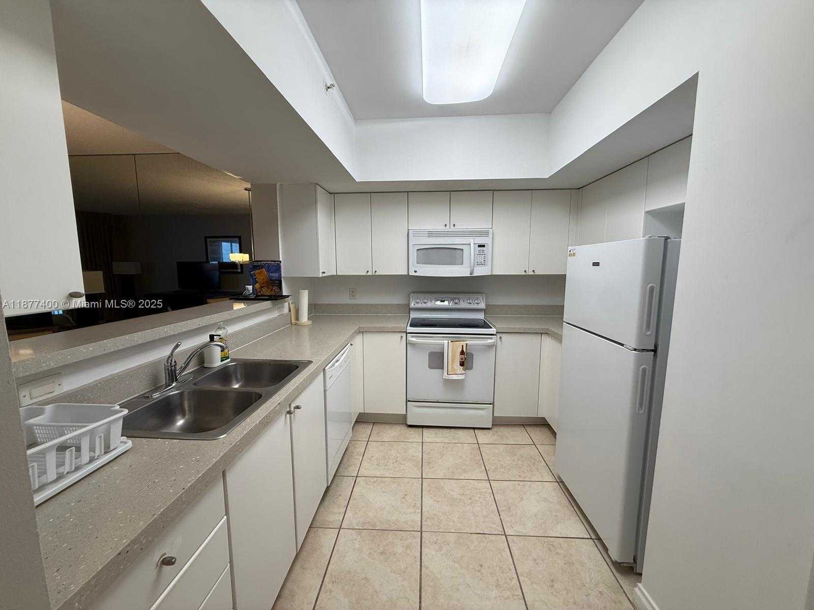 Small Image of 17375 COLLINS AVE #804, Sunny Isles Beach Number 5