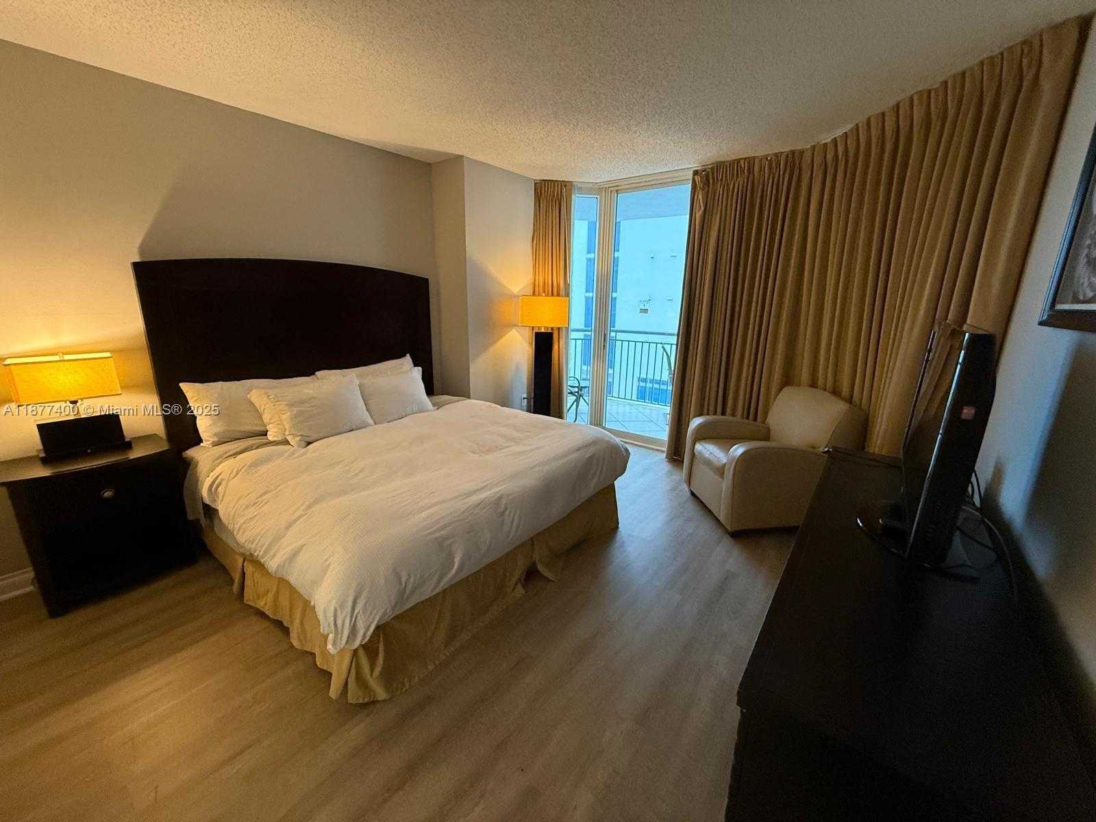 Small Image of 17375 COLLINS AVE #804, Sunny Isles Beach Number 7
