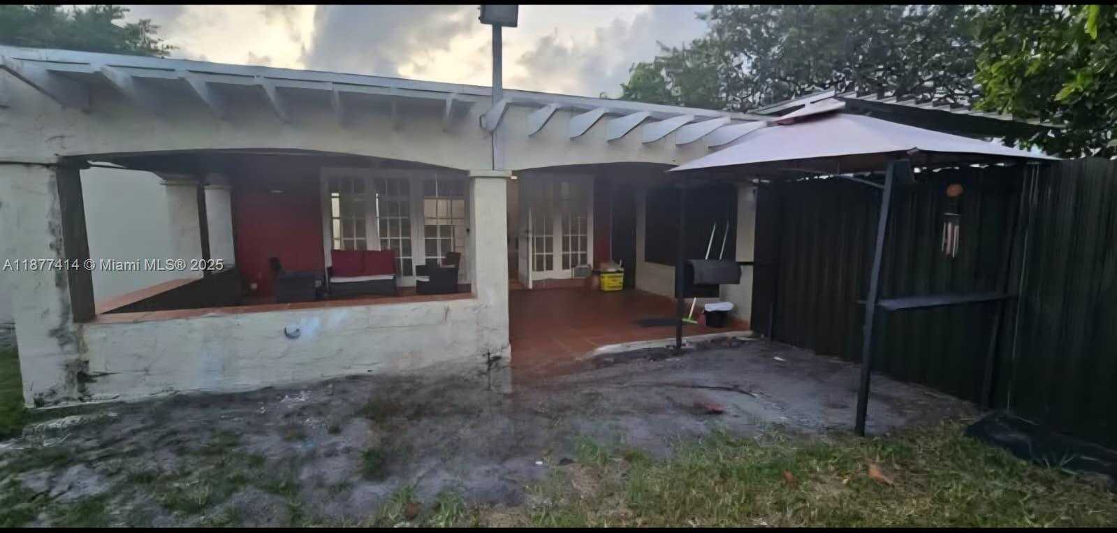 Small Image of 1601 SOUTH WEST 83RD AVE, Miami Number 10