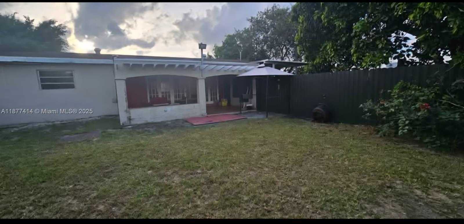 Small Image of 1601 SOUTH WEST 83RD AVE, Miami Number 11