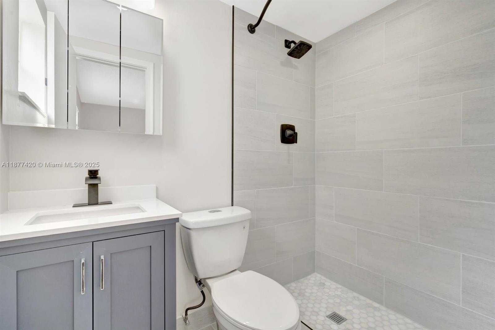 Small Image of 1720 CLEVELAND ST #106E, Hollywood Number 17