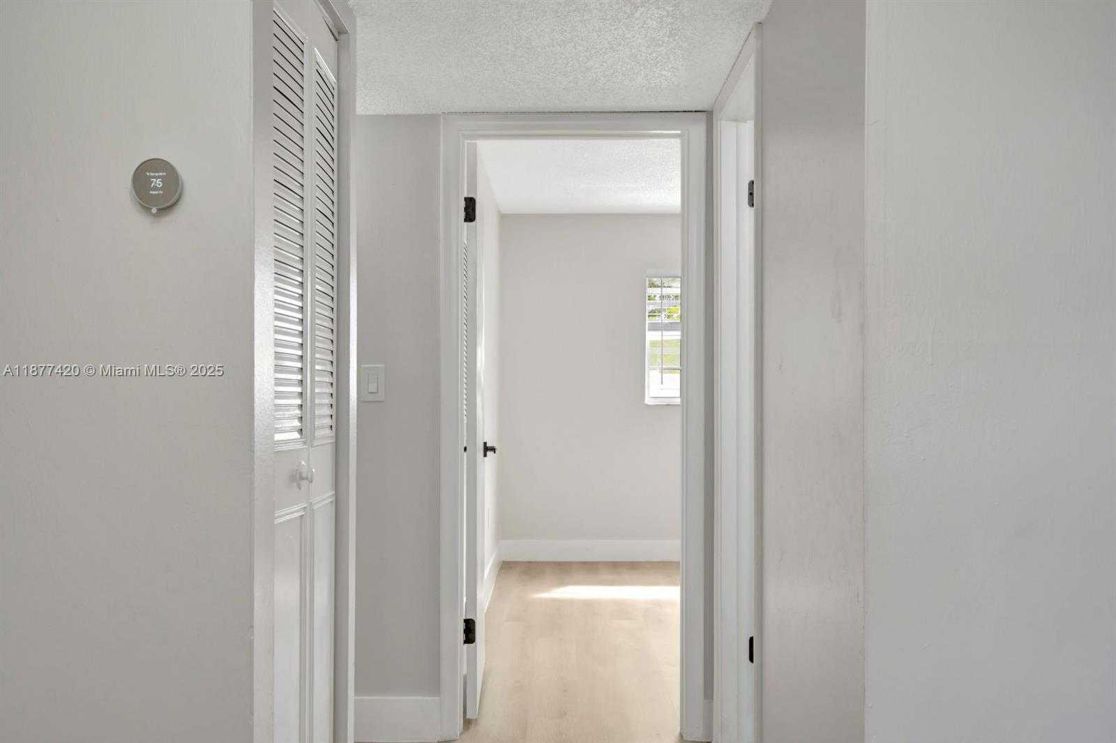 Small Image of 1720 CLEVELAND ST #106E, Hollywood Number 23