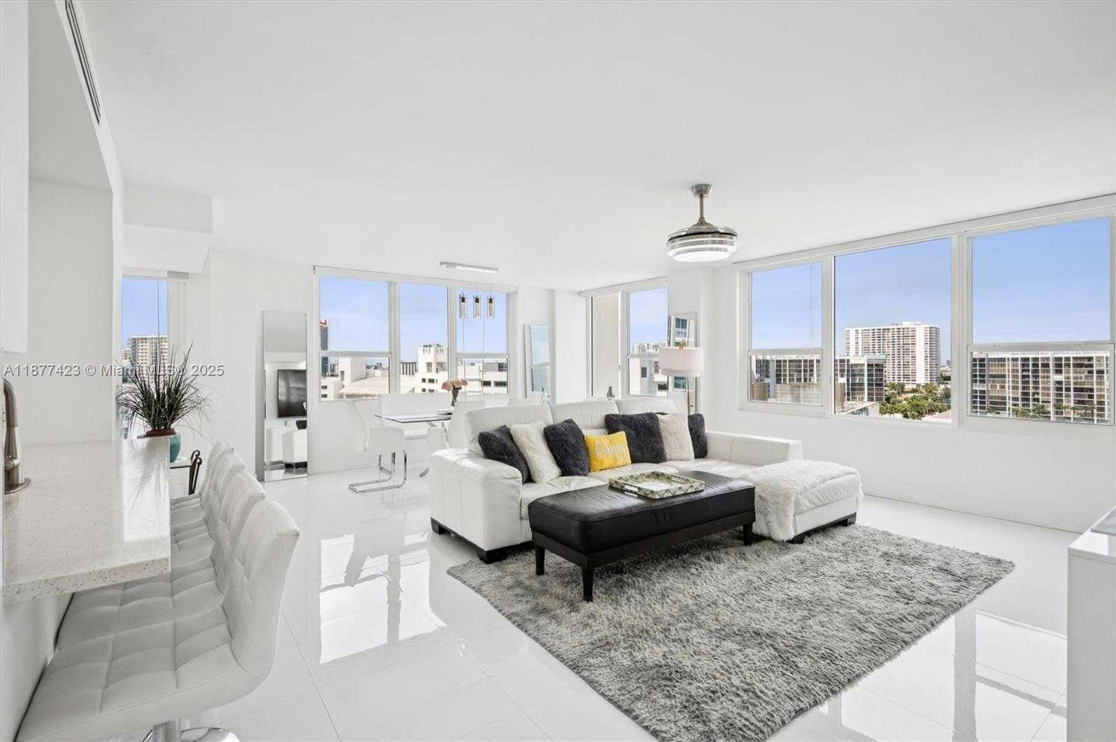 Small Image of 3505 SOUTH OCEAN DR #901, Hollywood Number 2