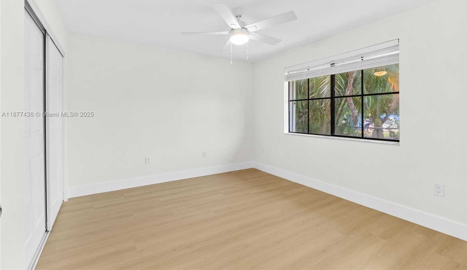 Small Image of 5629 TAFT ST #5629, Hollywood Number 11