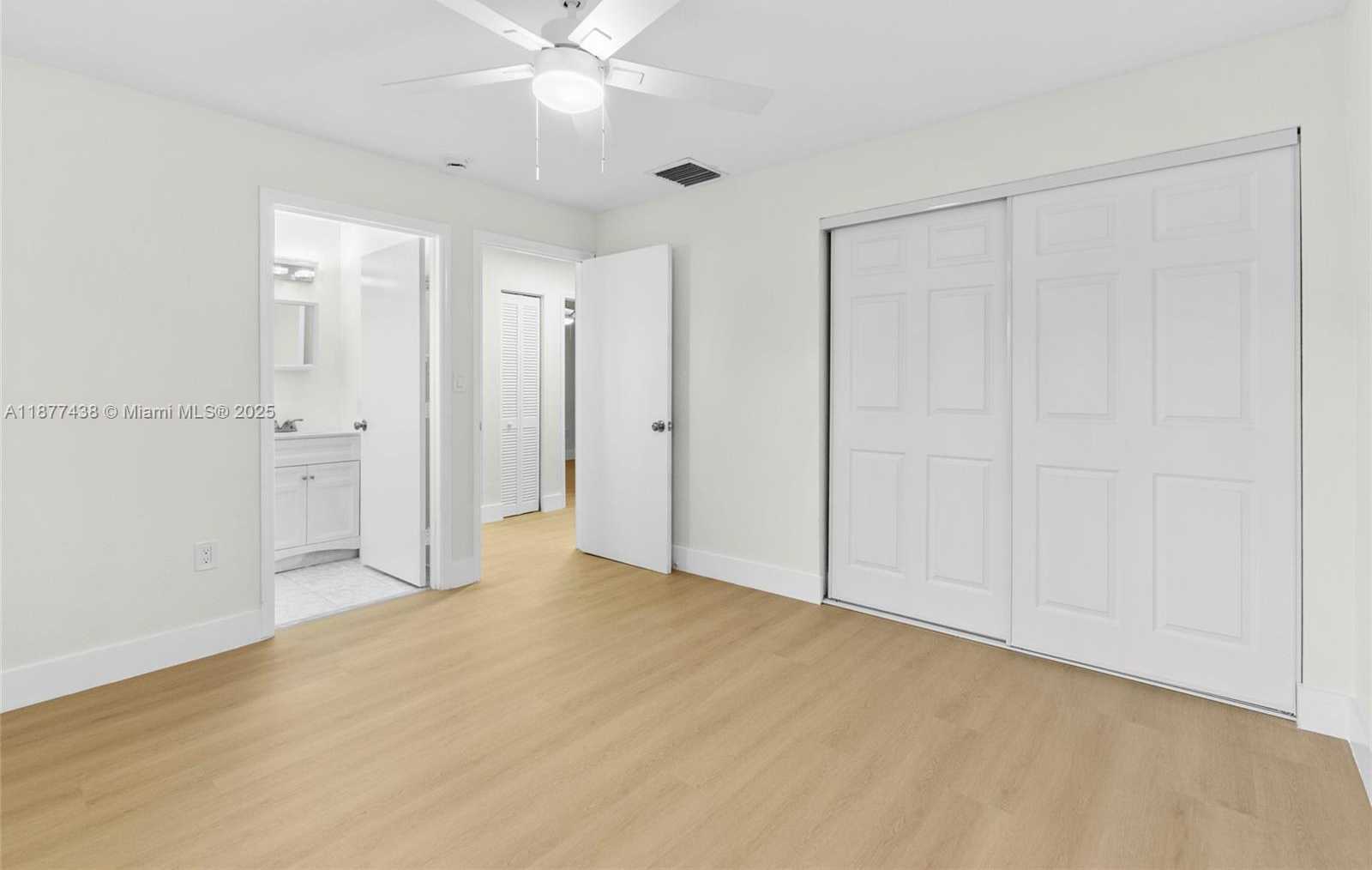 Small Image of 5629 TAFT ST #5629, Hollywood Number 12