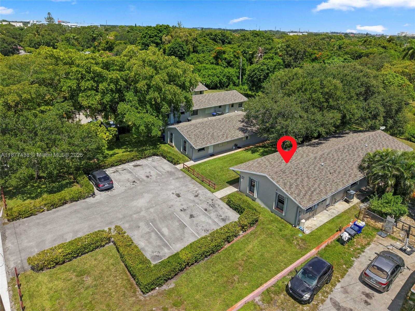 Small Image of 5629 TAFT ST #5629, Hollywood Number 20