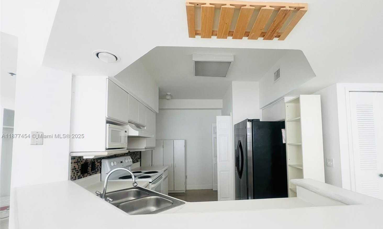 Small Image of 3235 NORTH EAST 184TH ST #11203, Aventura Number 10