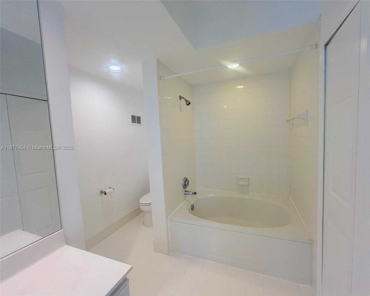 Small Image of 3235 NORTH EAST 184TH ST #11203, Aventura Number 17