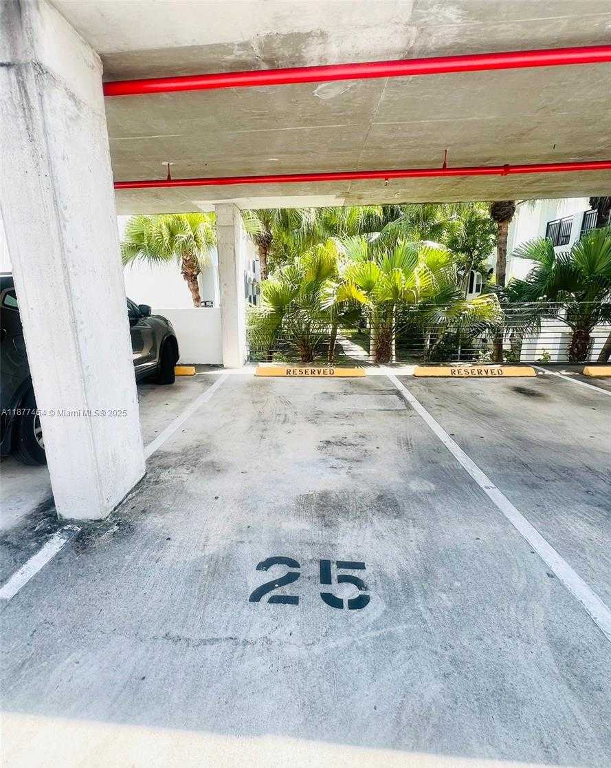 Small Image of 3235 NORTH EAST 184TH ST #11203, Aventura Number 43