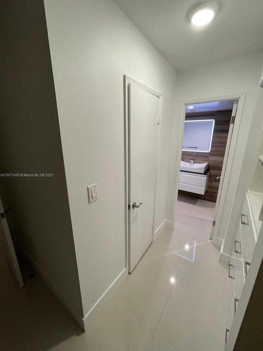 Small Image of 2801 NORTH EAST 183RD ST #1909W, Aventura Number 15