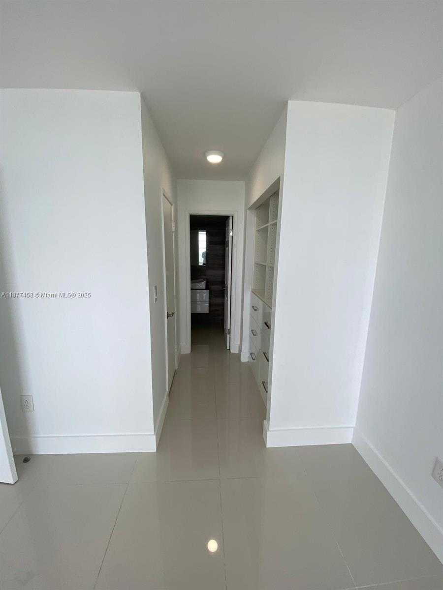 Small Image of 2801 NORTH EAST 183RD ST #1909W, Aventura Number 17
