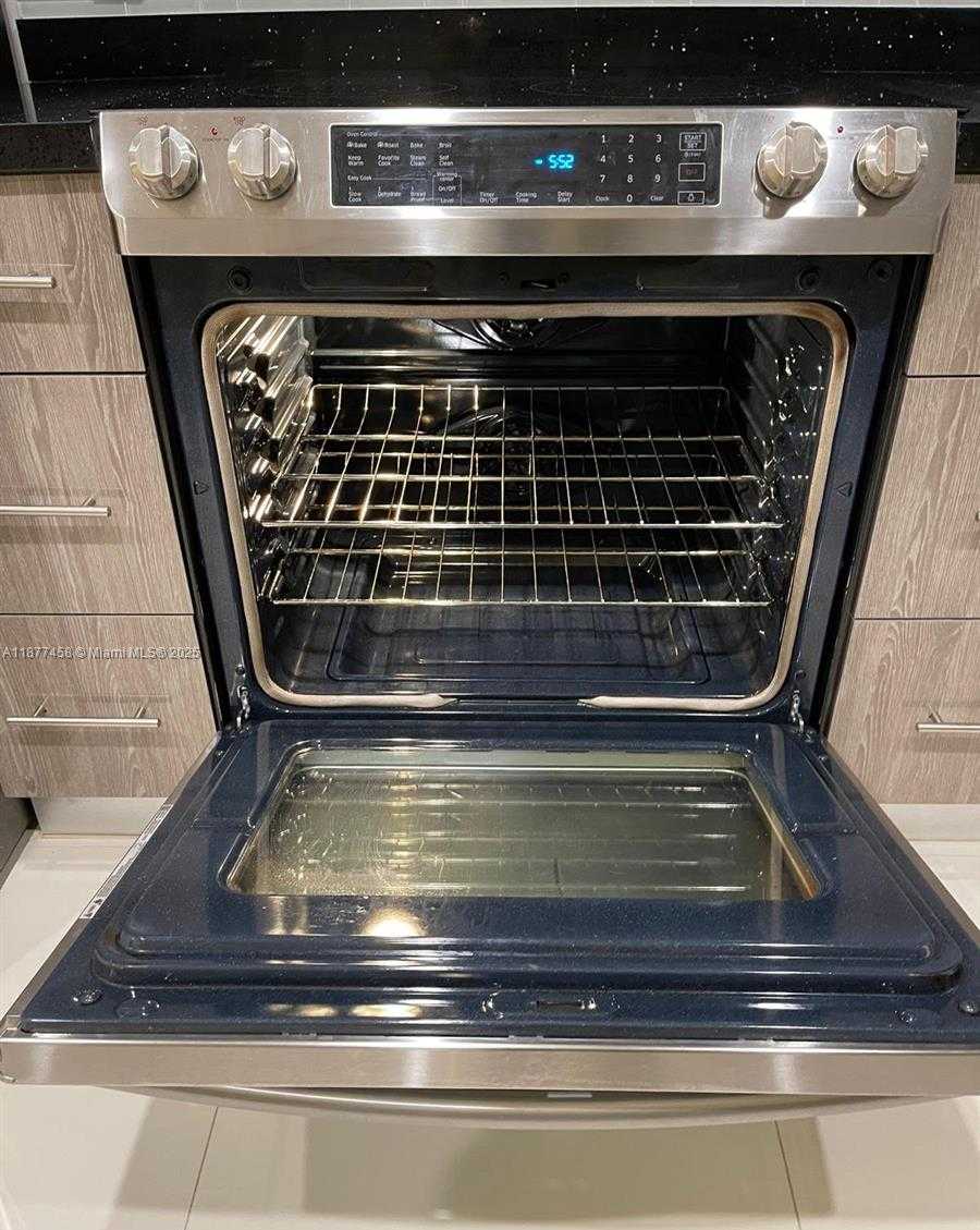 Small Image of 2801 NORTH EAST 183RD ST #1909W, Aventura Number 8
