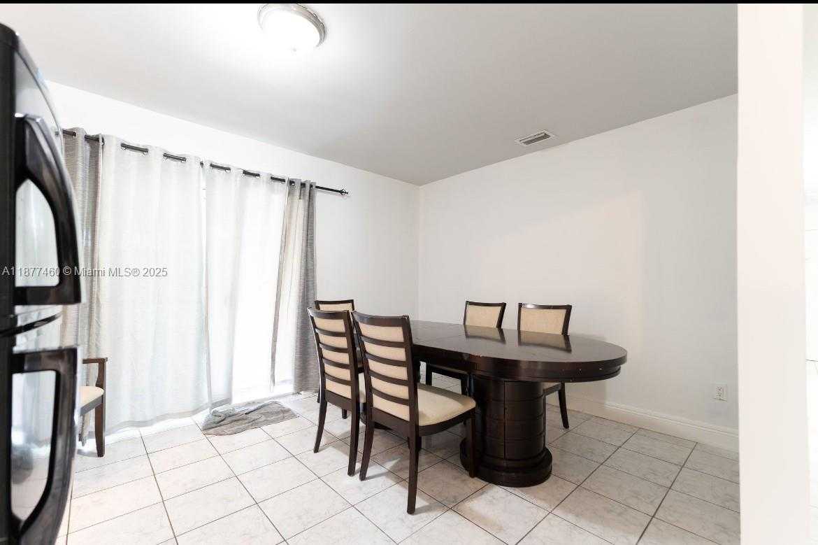 Small Image of Miami Number 20
