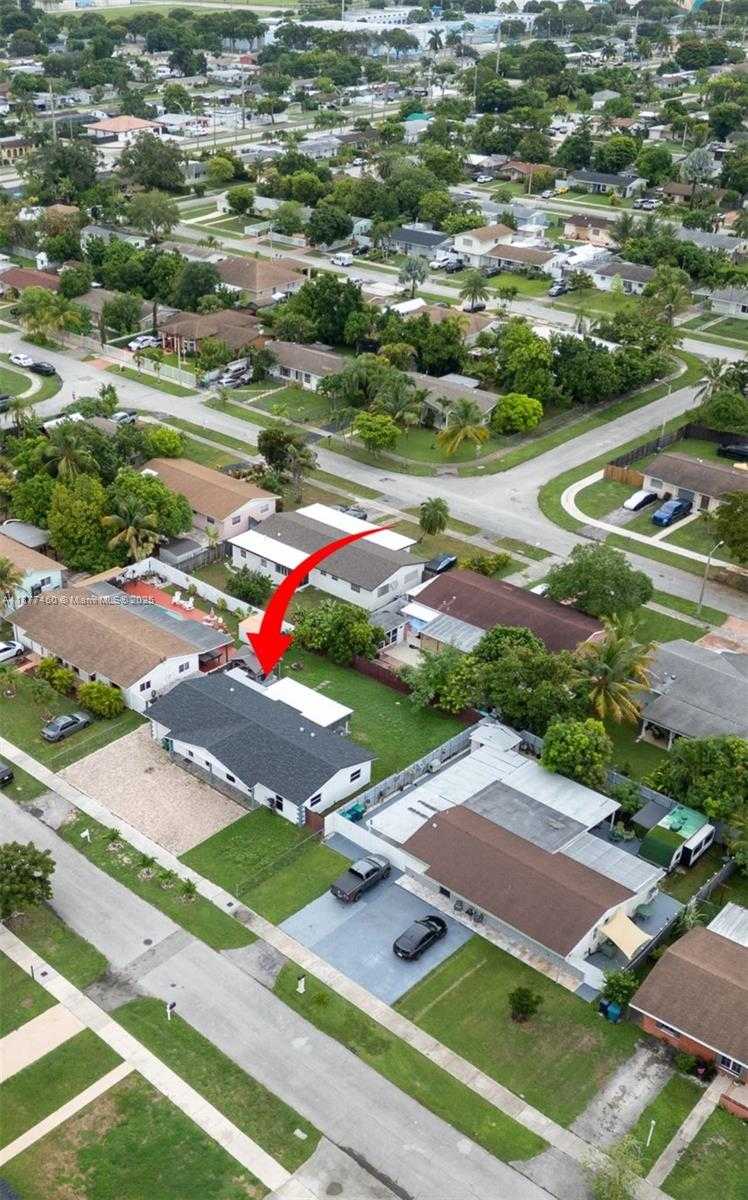Small Image of Miami Number 6
