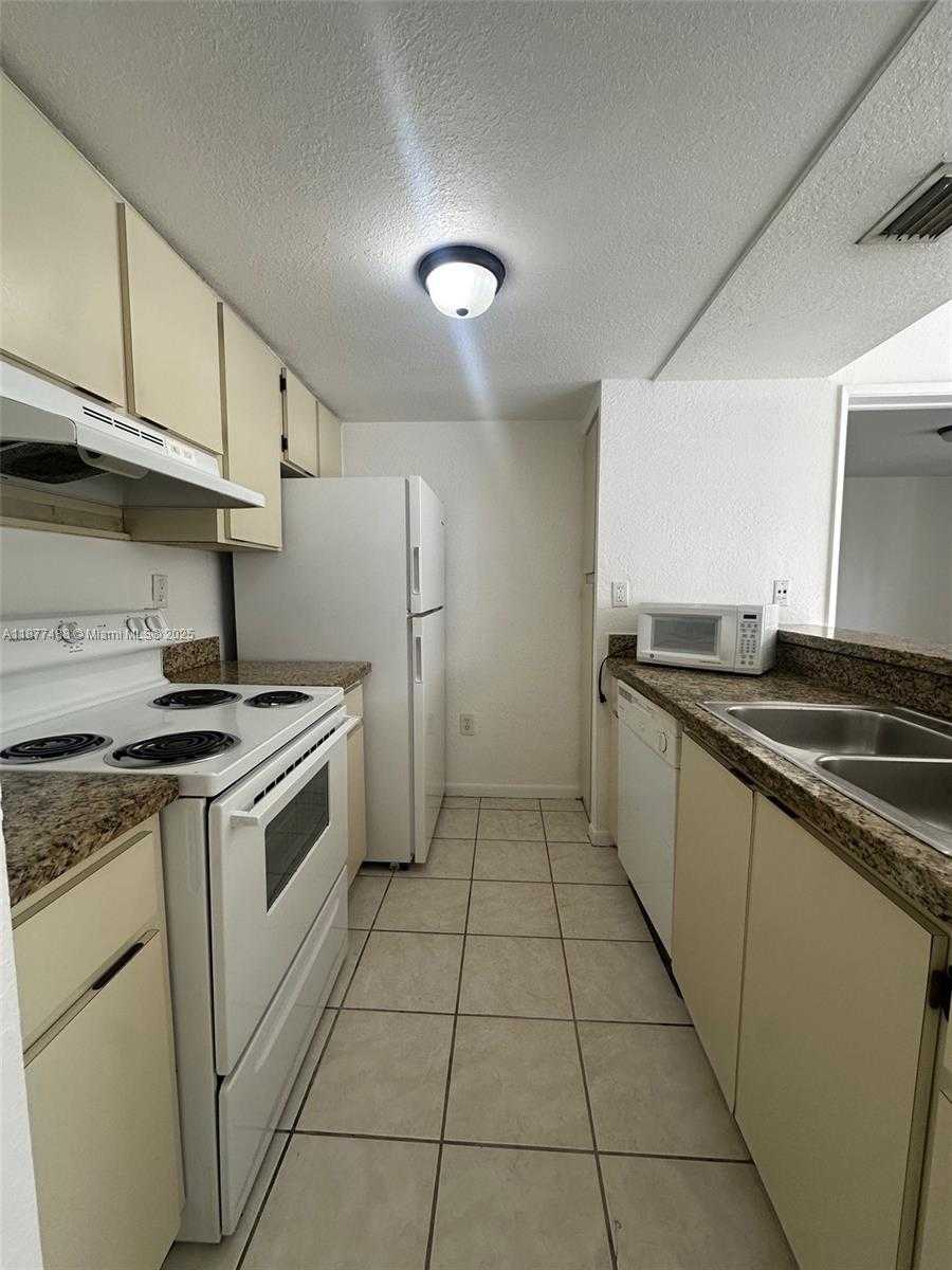 Small Image of 7125 NORTH WEST 186TH ST #B208, Hialeah Number 1