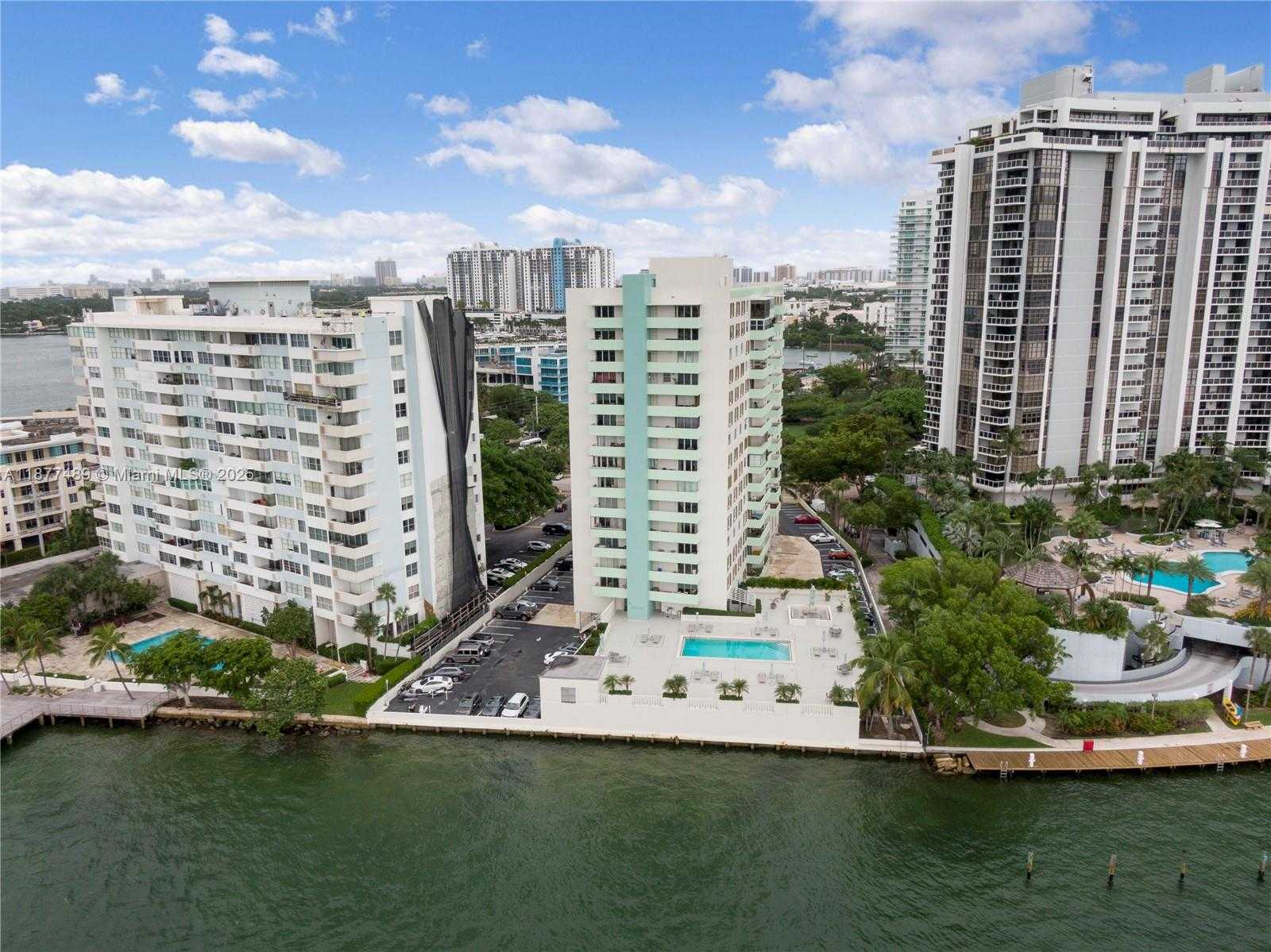 Small Image of 5 ISLAND AVE #11F, Miami Beach Number 18
