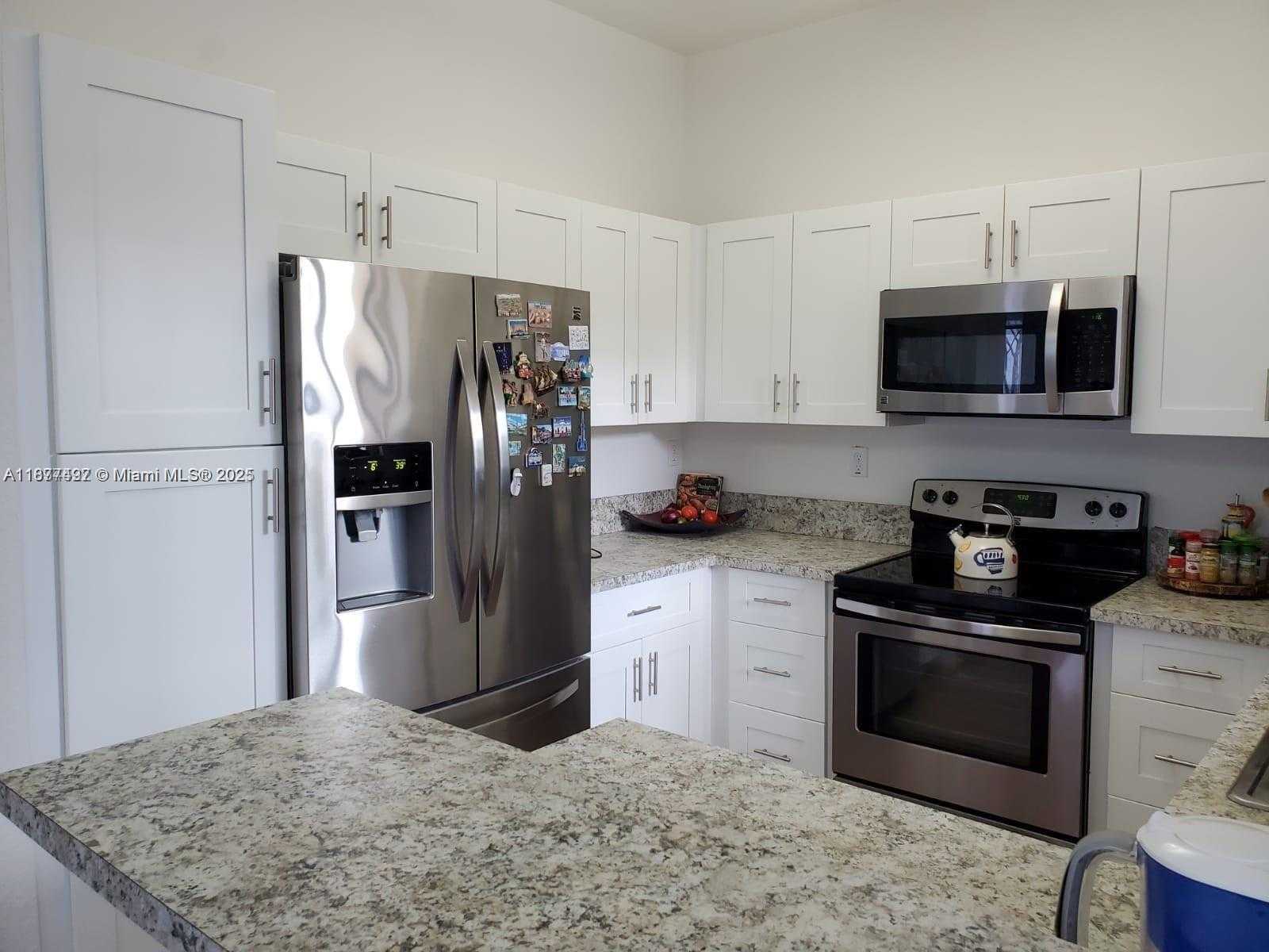 Small Image of 12752 SOUTH WEST 131ST TER #12752, Miami Number 5