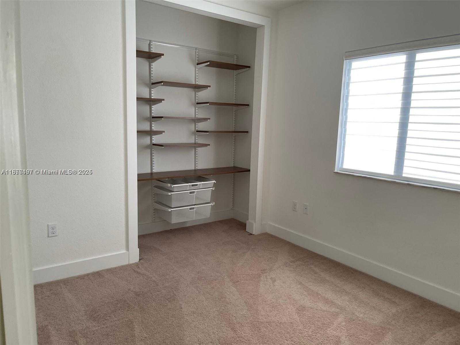 Small Image of 12752 SOUTH WEST 131ST TER #12752, Miami Number 8