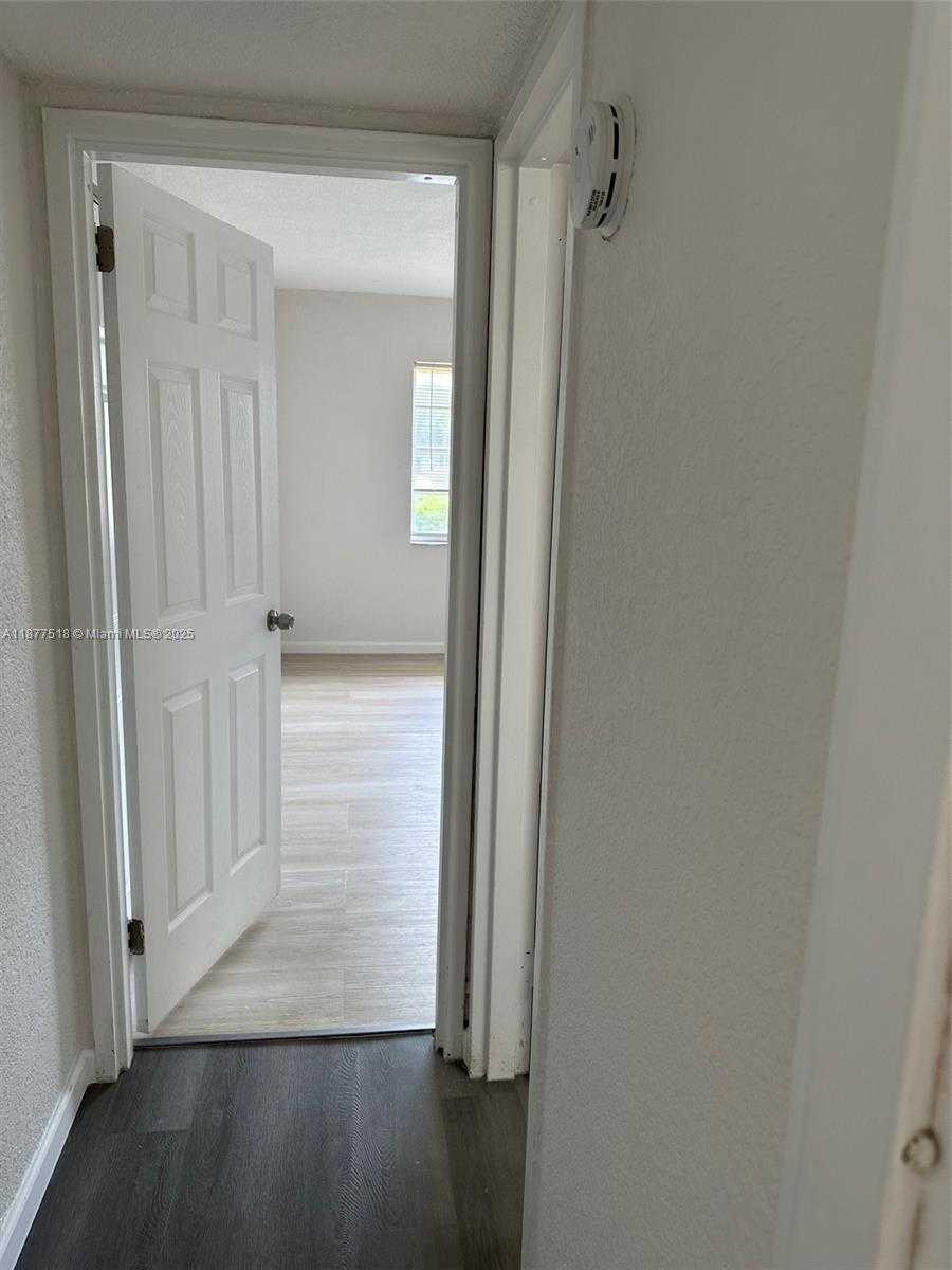 Small Image of 9972 SOUTH WEST 88ST #1126, Miami Number 9