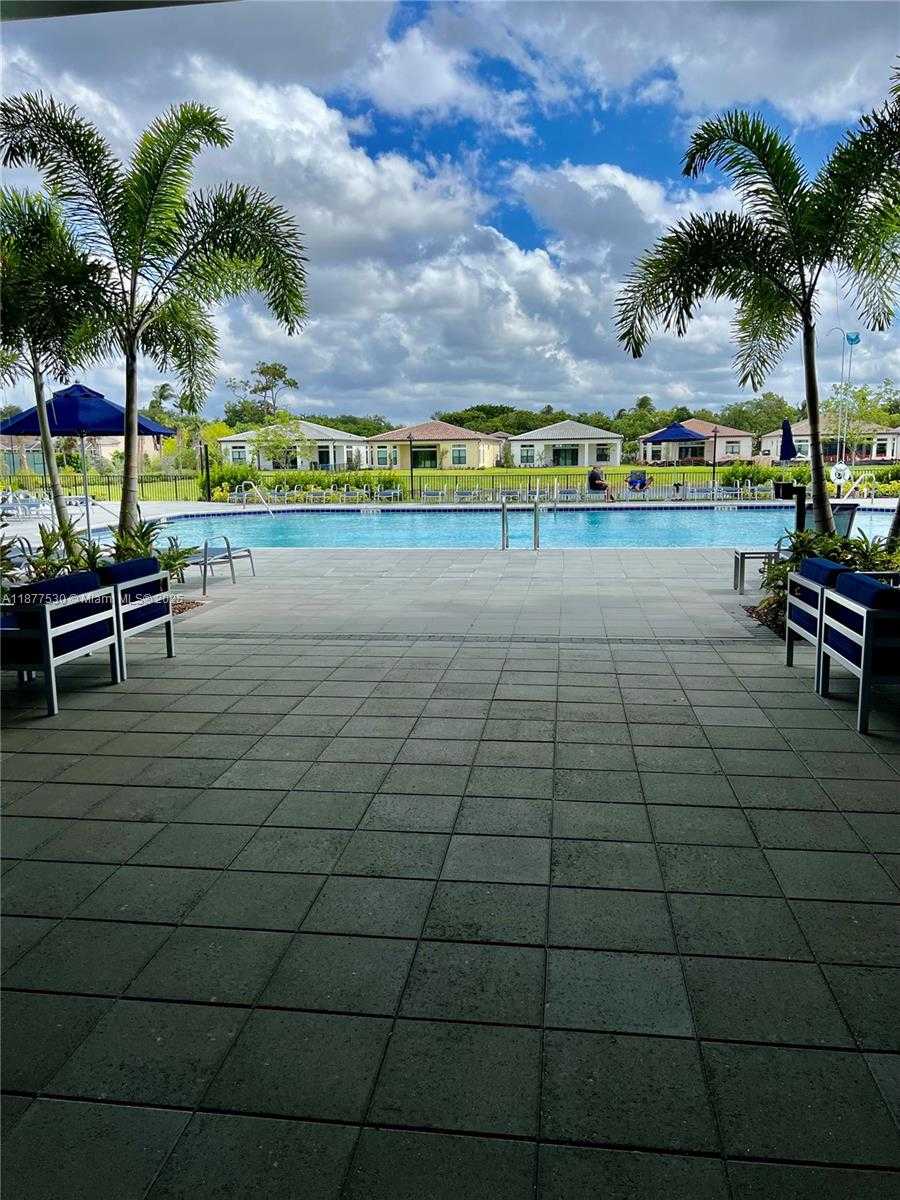 Small Image of 7612 KNIGHT #7612, Parkland Number 34