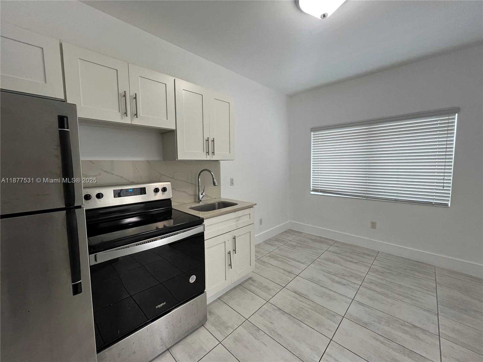Small Image of 1201 PENNSYLVANIA AVE 104 ZIP 33139 ZIP +4 4499 #204, Miami Beach Number 5