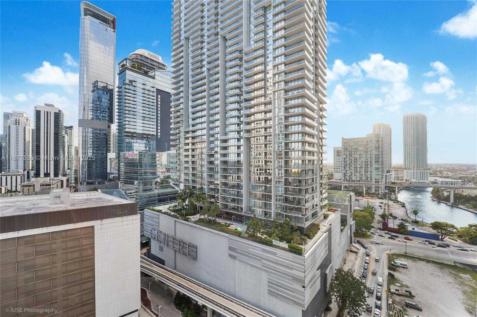 Small Image of 31 SOUTH EAST 6TH ST #2207, Miami Number 12