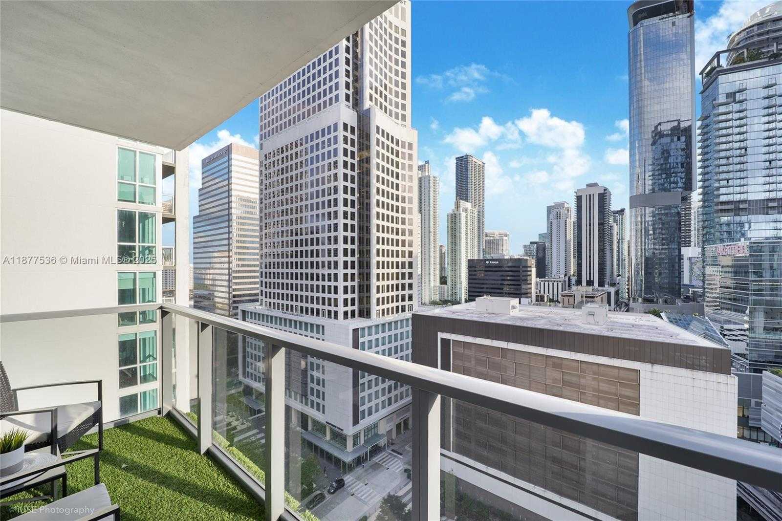 Small Image of 31 SOUTH EAST 6TH ST #2207, Miami Number 8