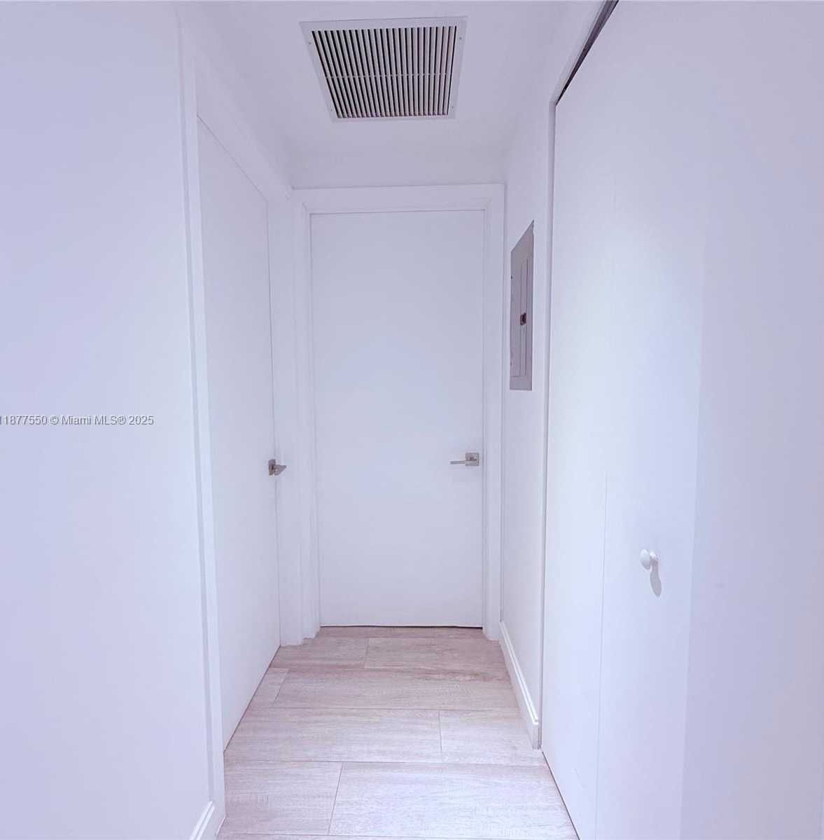 Small Image of 55 SOUTH WEST 9TH ST #3903, Miami Number 17