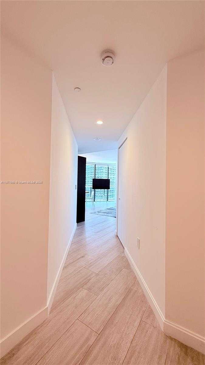 Small Image of 55 SOUTH WEST 9TH ST #3903, Miami Number 19