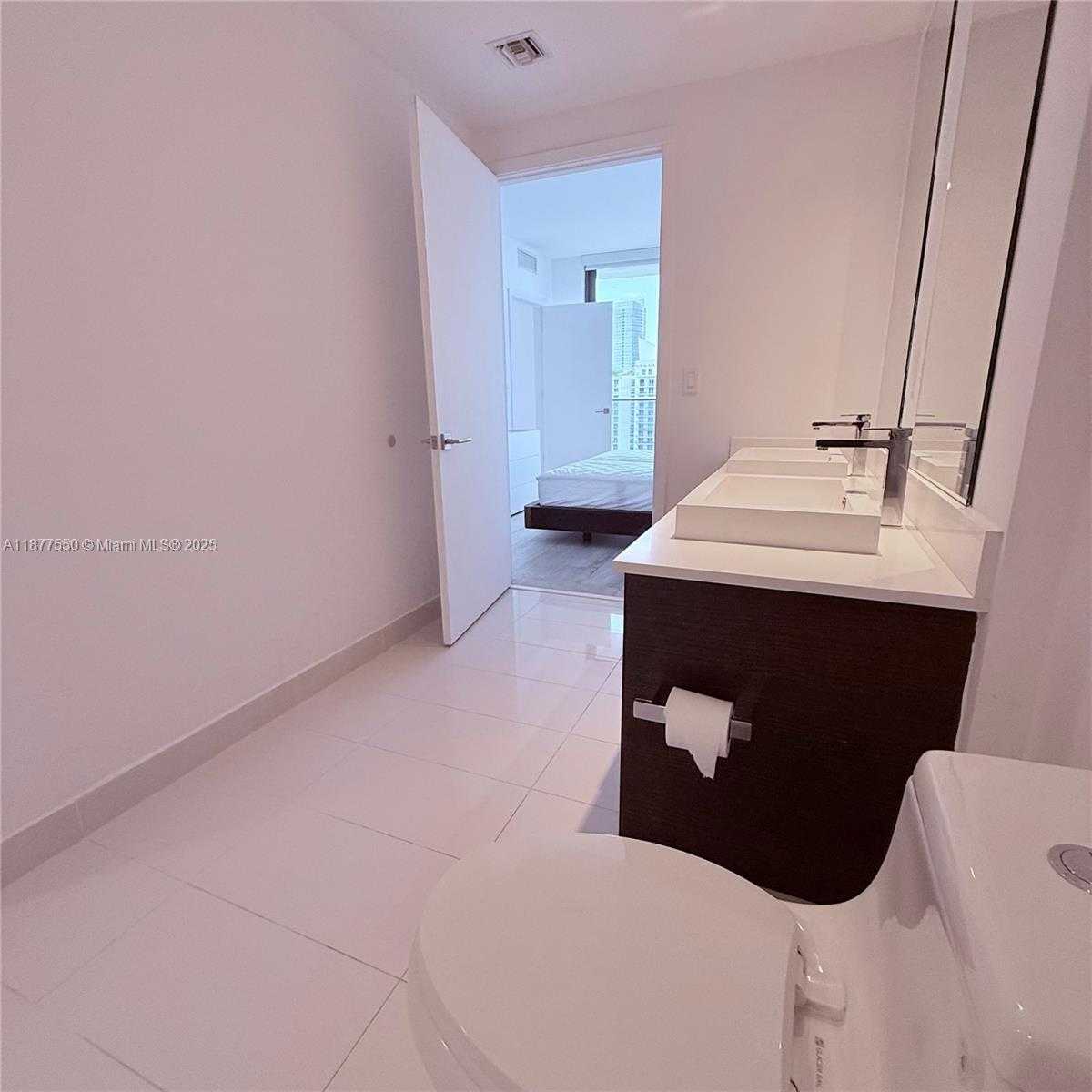 Small Image of 55 SOUTH WEST 9TH ST #3903, Miami Number 24