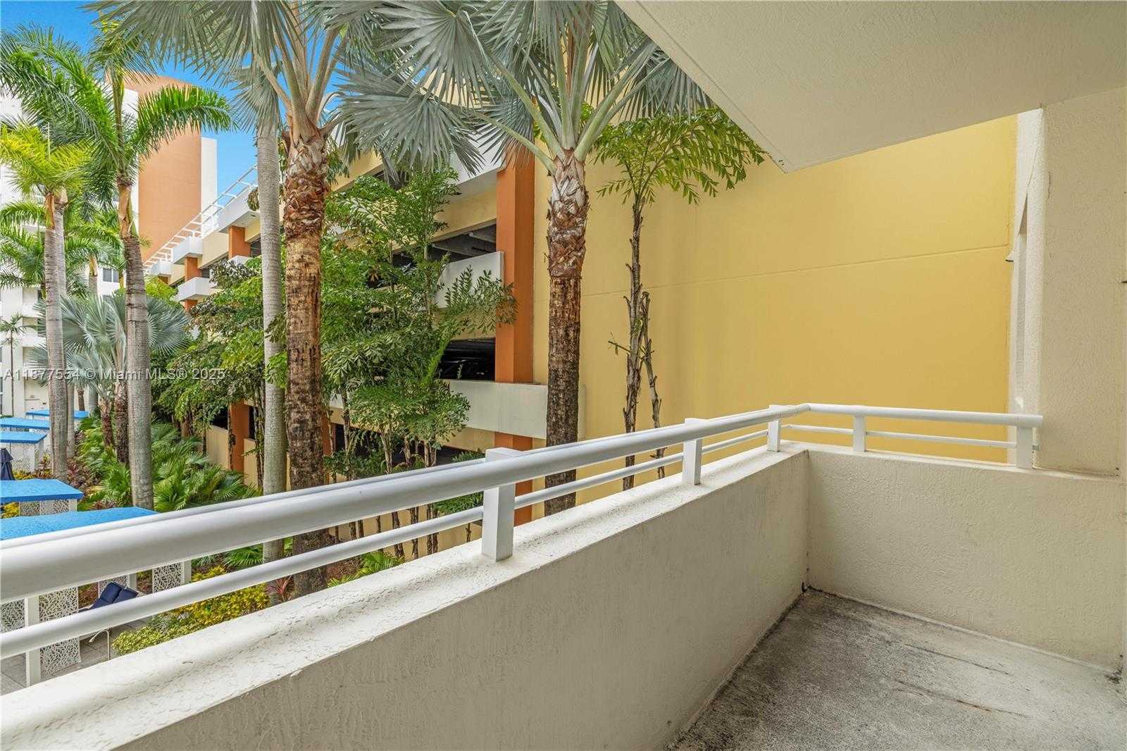 Small Image of 18800 NORTH EAST 29TH AVE #230, Aventura Number 14