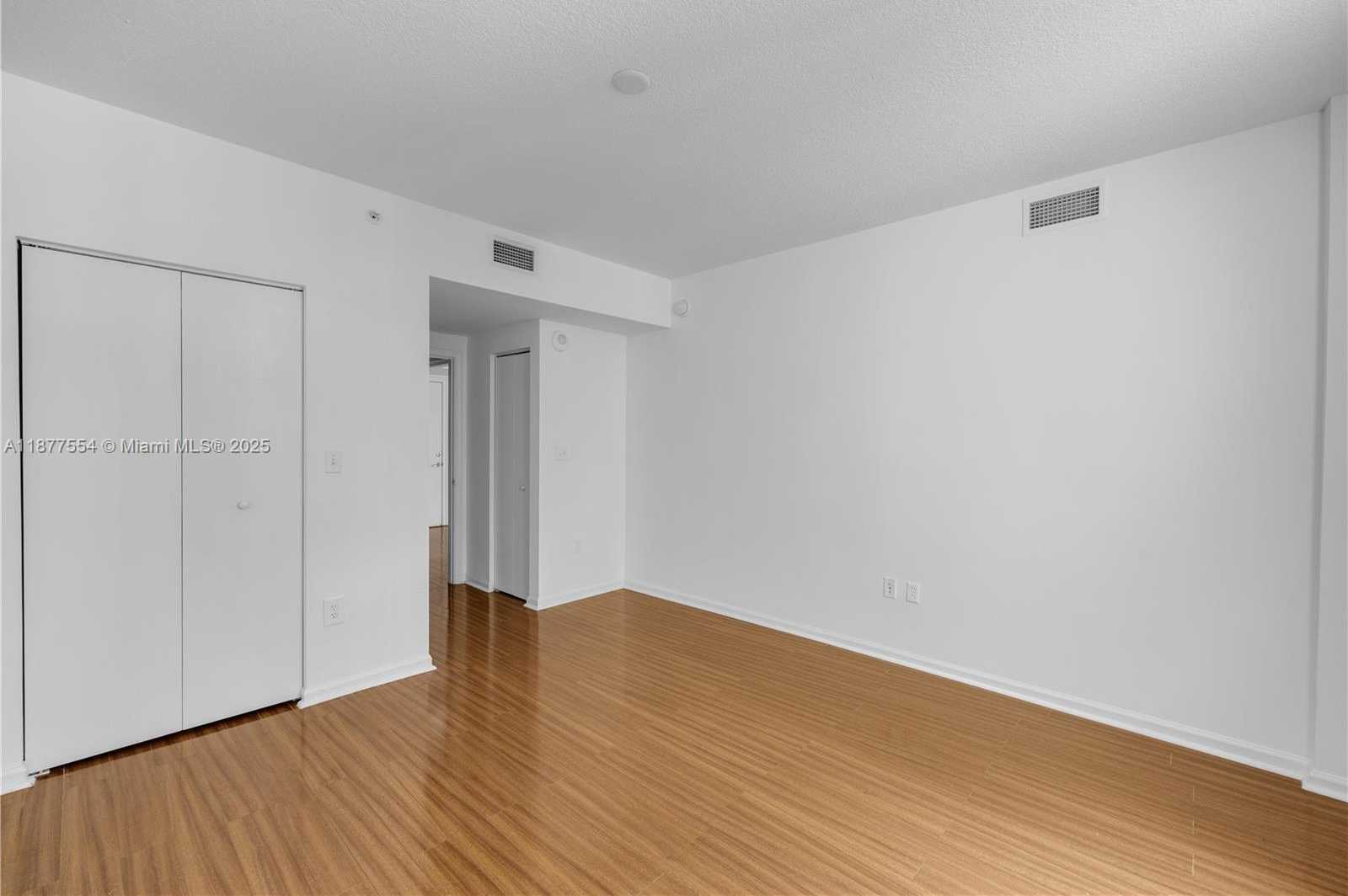 Small Image of 18800 NORTH EAST 29TH AVE #230, Aventura Number 5
