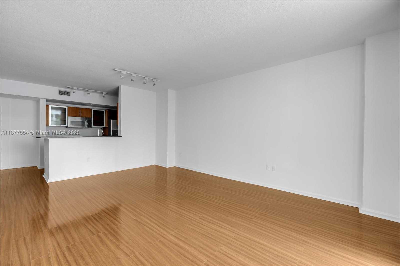 Small Image of 18800 NORTH EAST 29TH AVE #230, Aventura Number 8