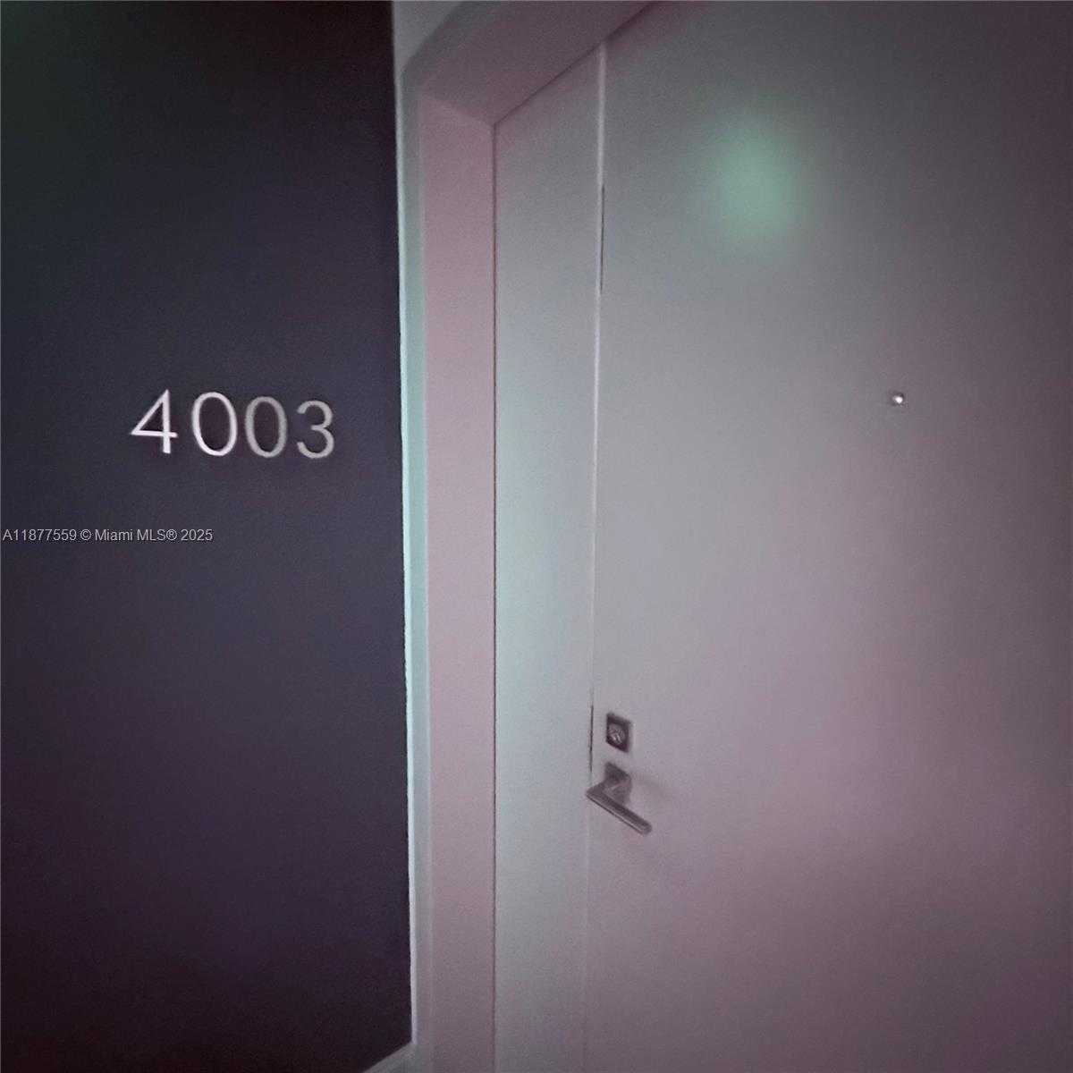 Small Image of 55 SOUTH WEST 9TH ST #4003, Miami Number 29