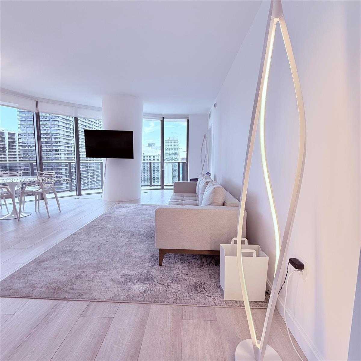 Small Image of 55 SOUTH WEST 9TH ST #4003, Miami Number 3