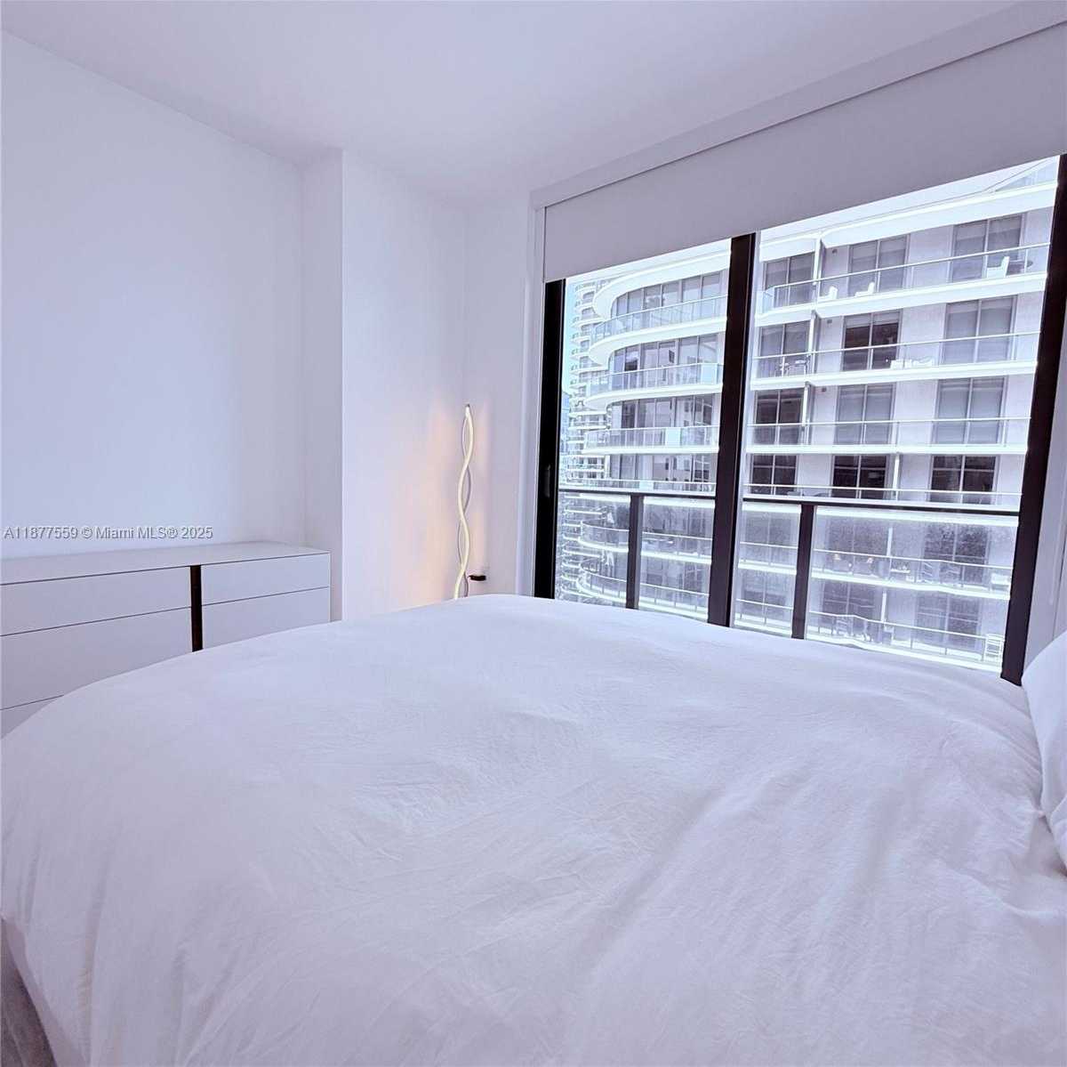 Small Image of 55 SOUTH WEST 9TH ST #4003, Miami Number 6
