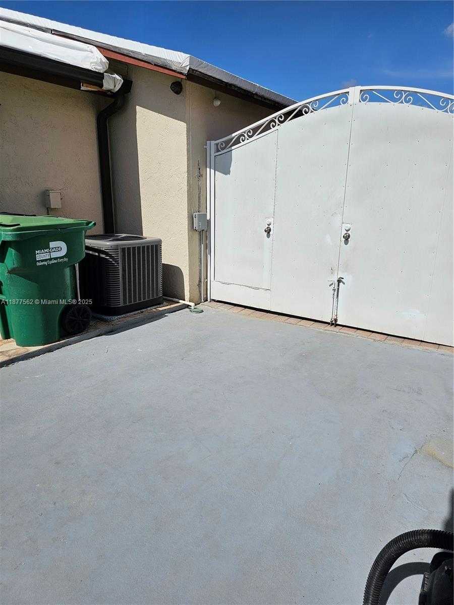 Small Image of 17215 SOUTH WEST 115TH AVE, Miami Number 17