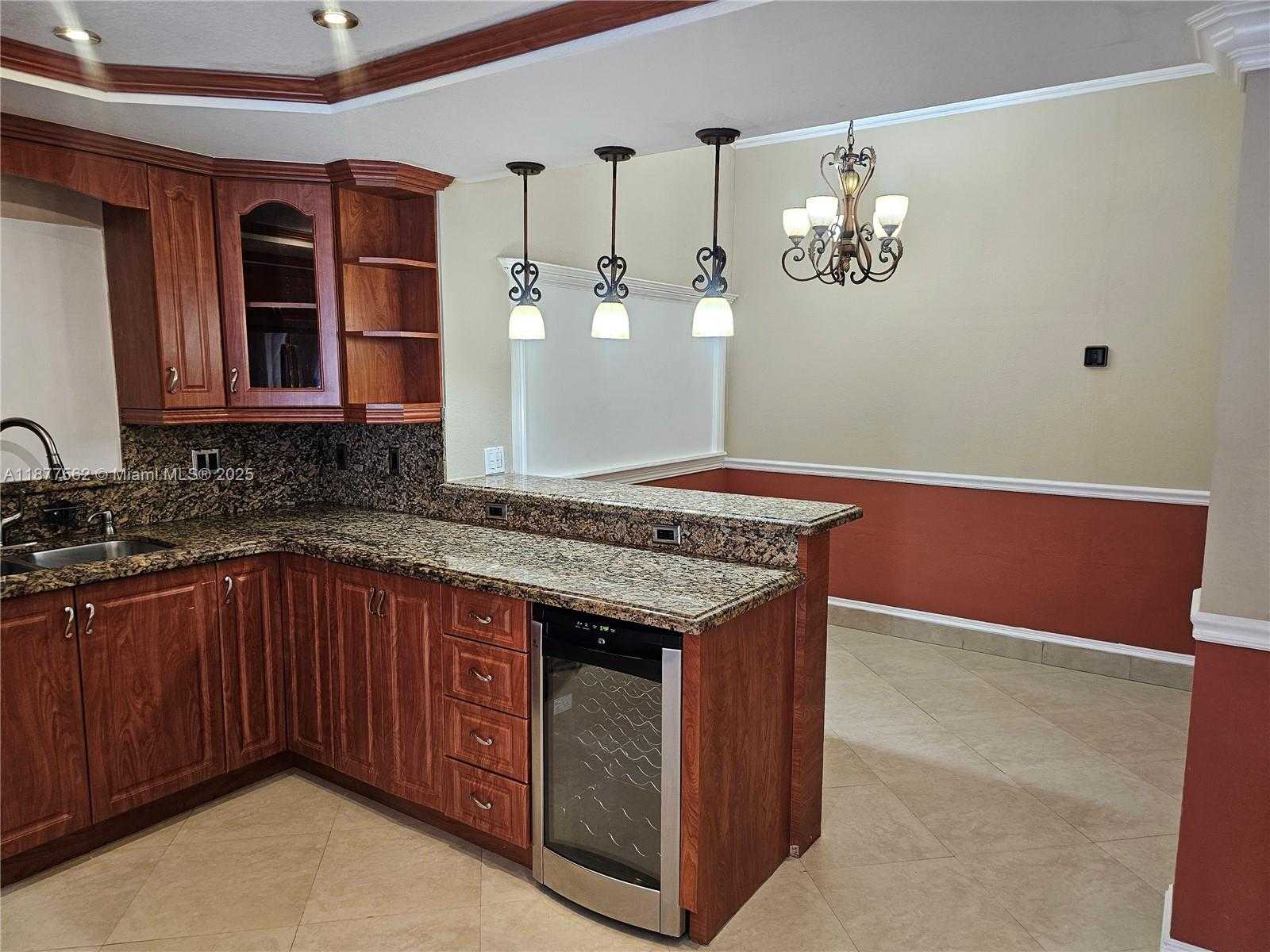 Small Image of 17215 SOUTH WEST 115TH AVE, Miami Number 5