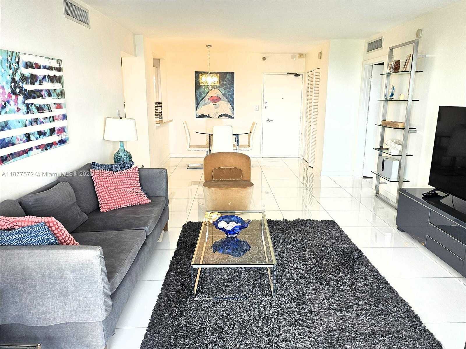 Small Image of 5161 COLLINS AVE #707, Miami Beach Number 11