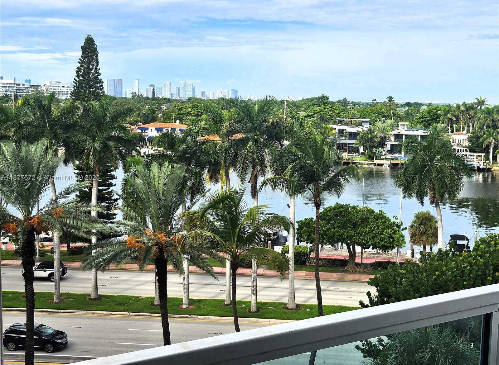 Small Image of 5161 COLLINS AVE #707, Miami Beach Number 23