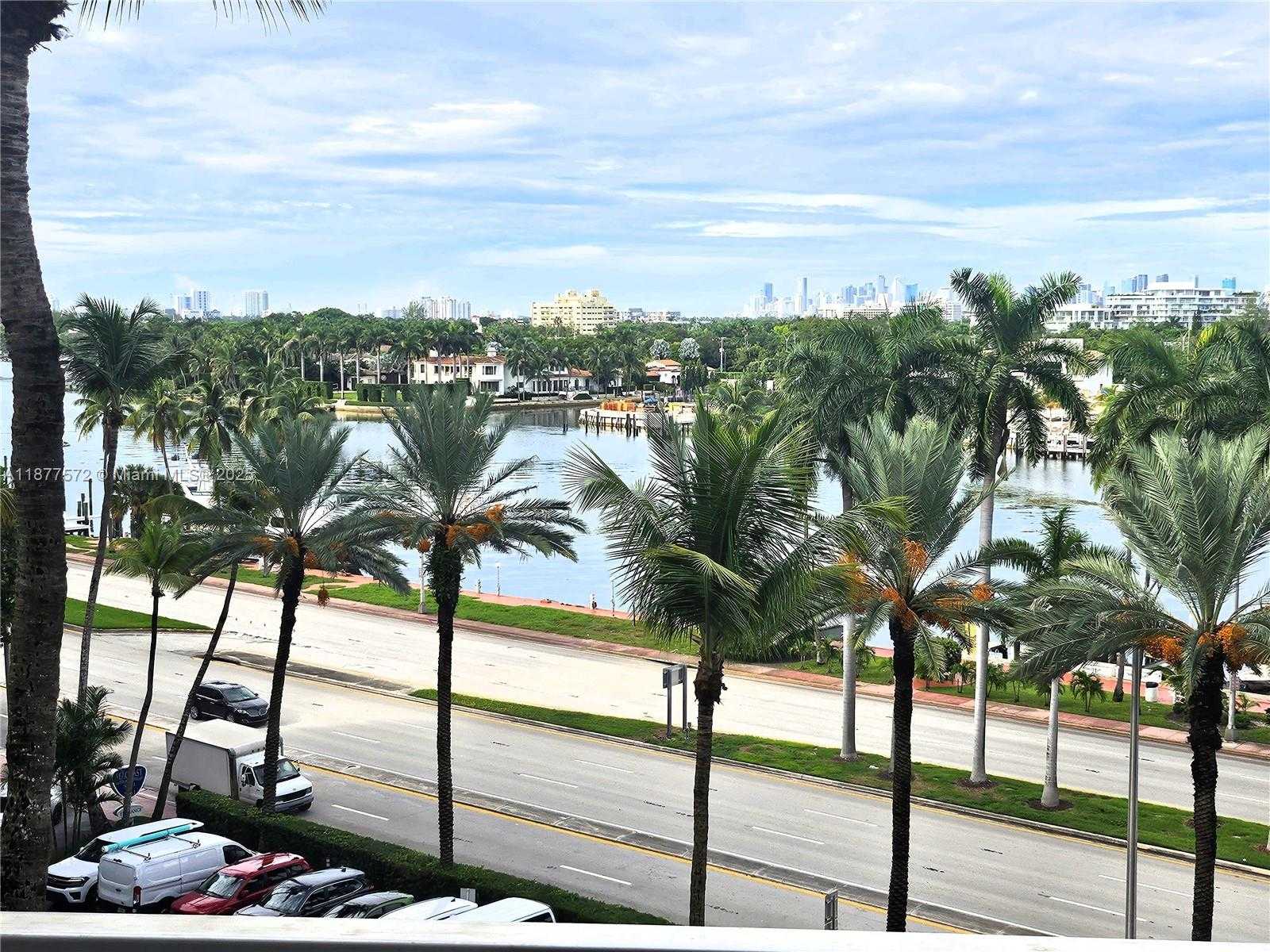 Small Image of 5161 COLLINS AVE #707, Miami Beach Number 27