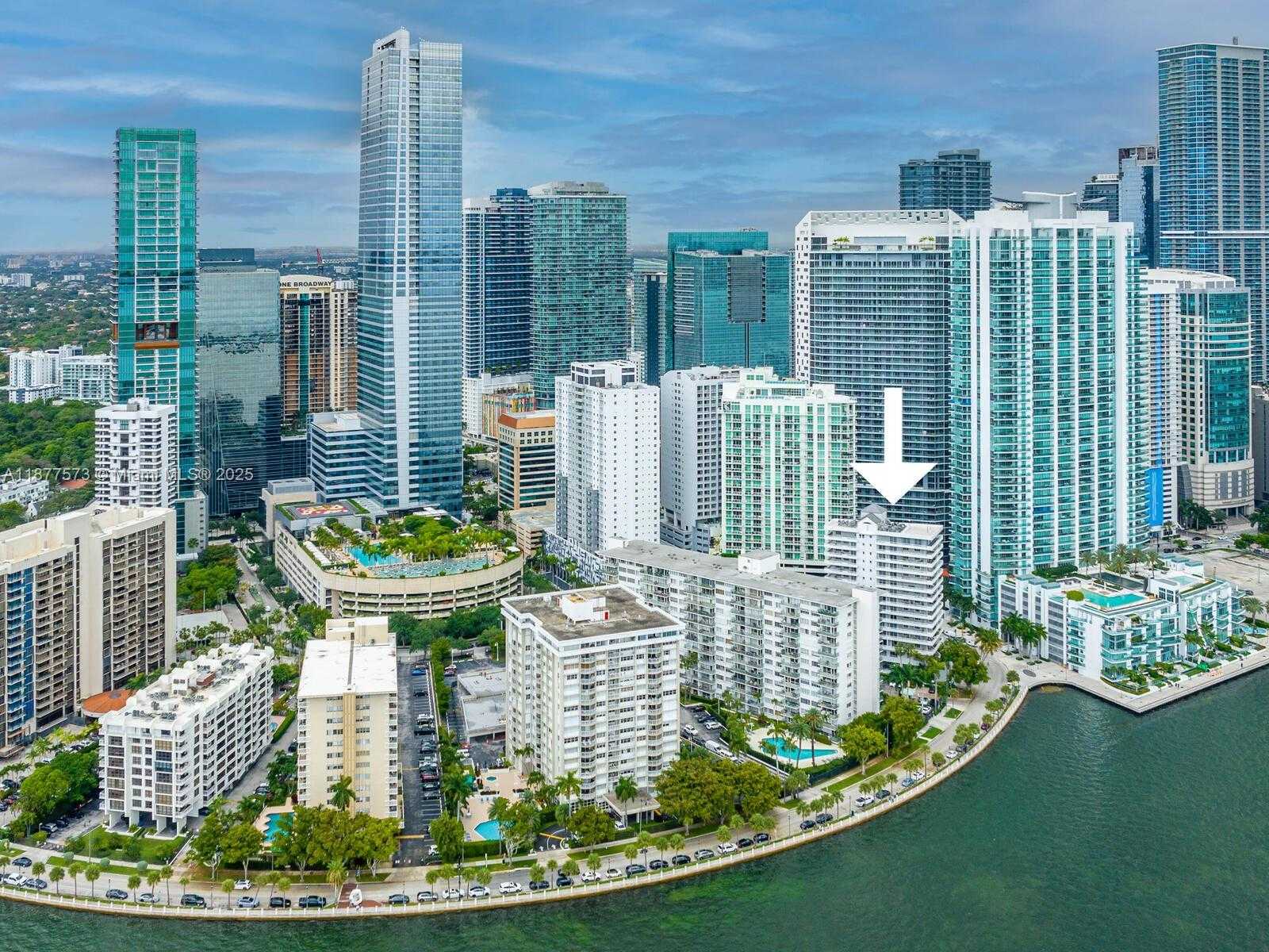Small Image of 1402 BRICKELL BAY DR #1203, Miami Number 31