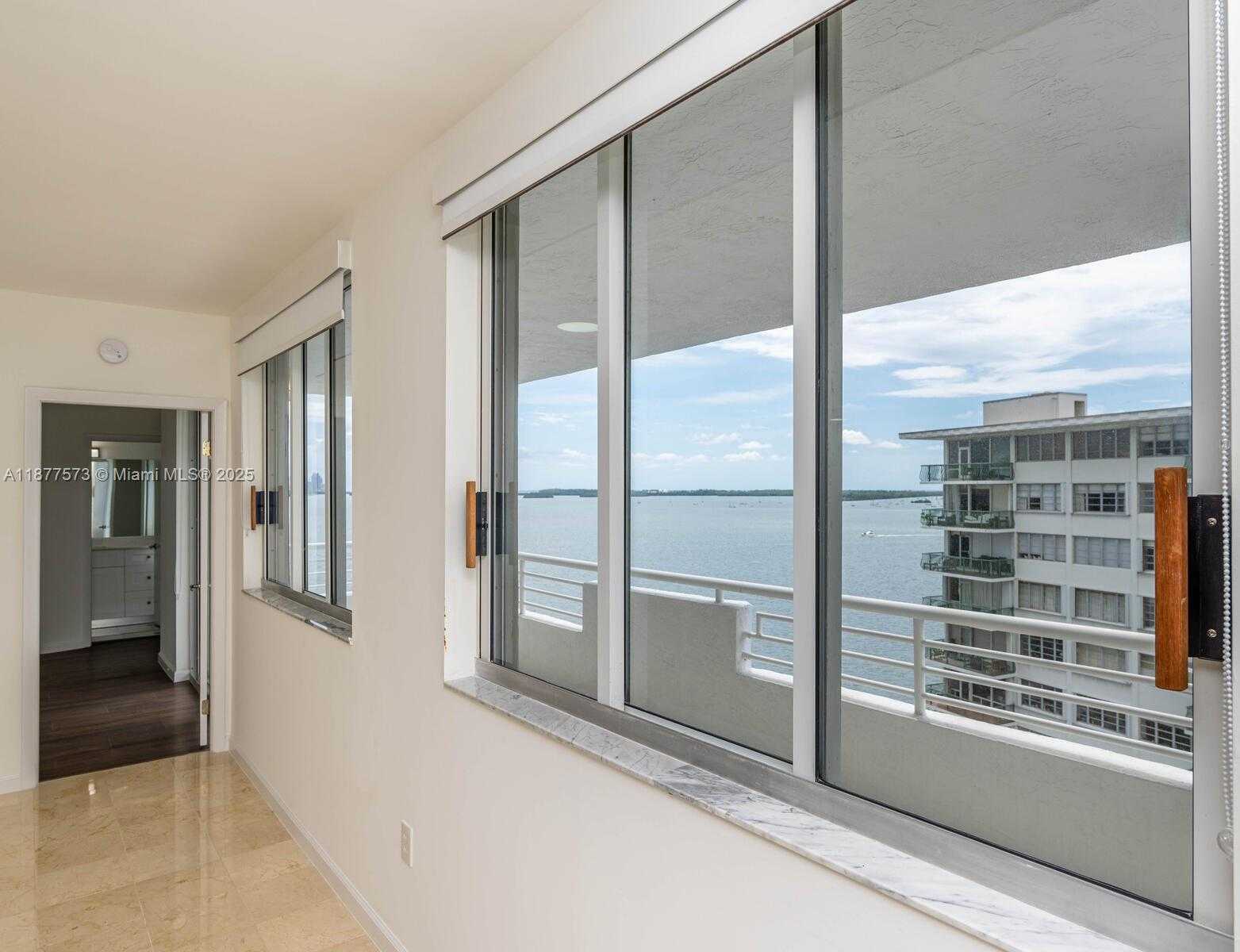 Small Image of 1402 BRICKELL BAY DR #1203, Miami Number 5