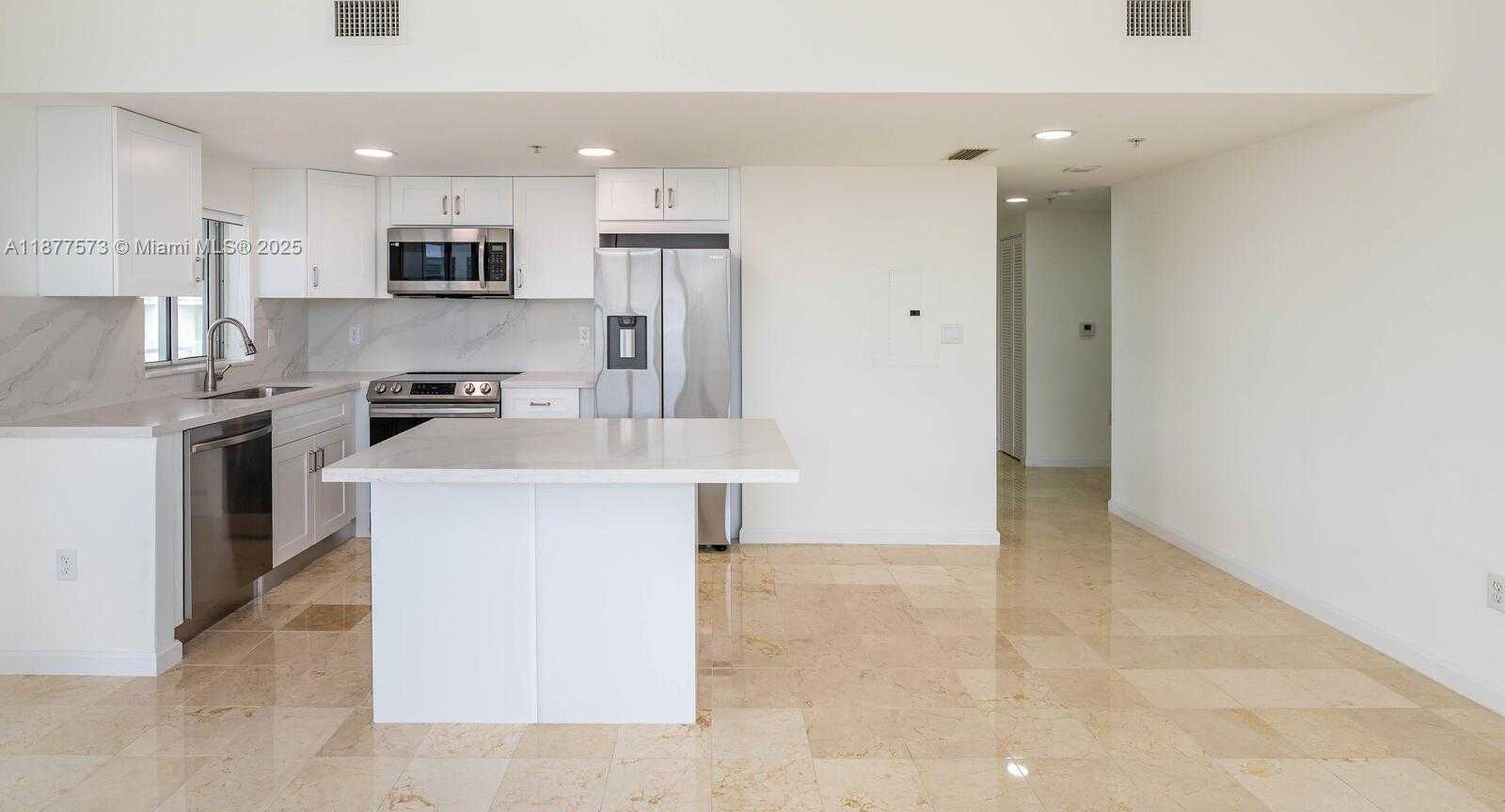 Small Image of 1402 BRICKELL BAY DR #1203, Miami Number 9