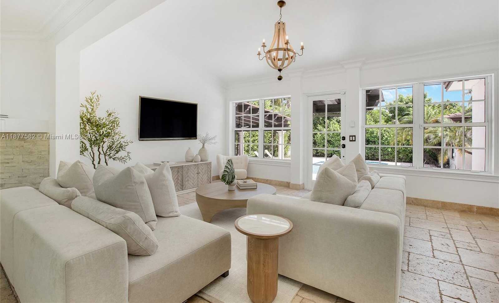 Small Image of 1161 SUNSET DR, Coral Gables Number 13