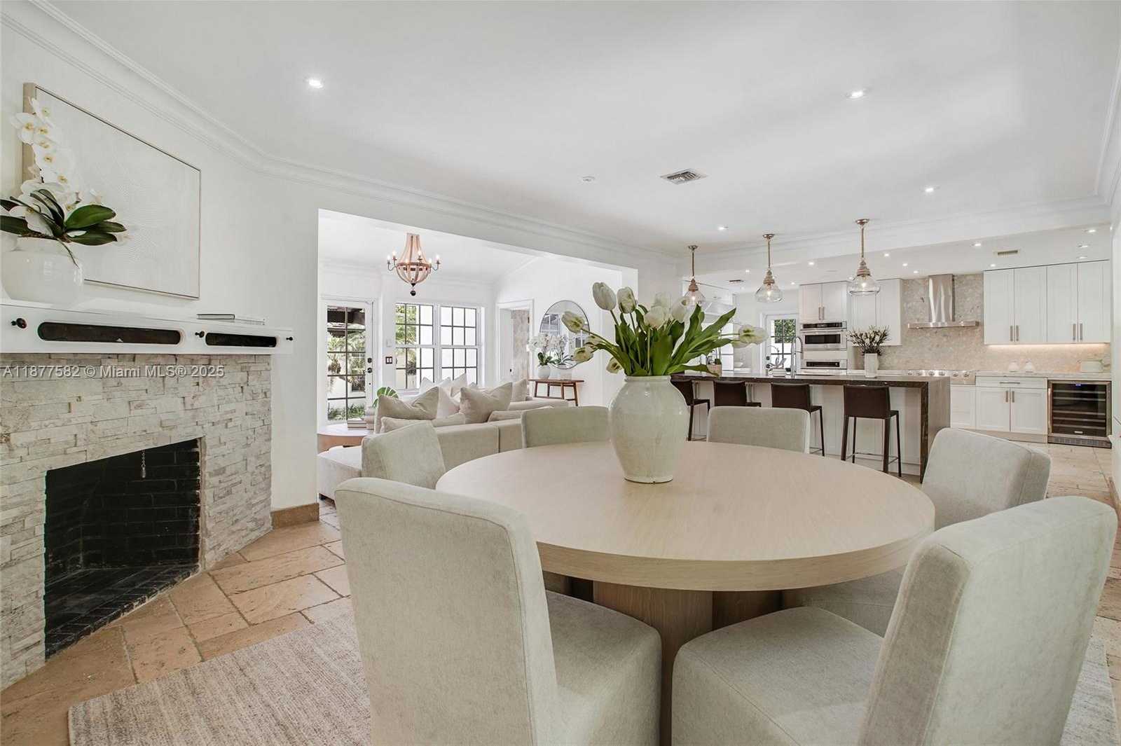 Small Image of 1161 SUNSET DR, Coral Gables Number 18