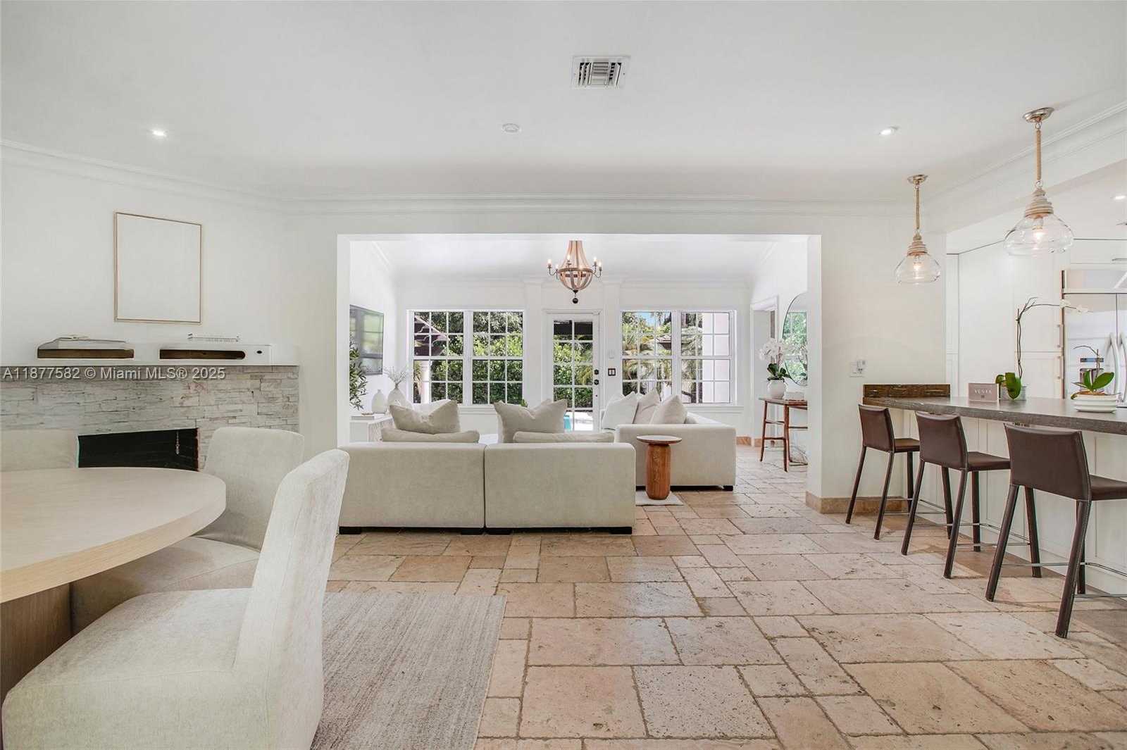 Small Image of 1161 SUNSET DR, Coral Gables Number 19
